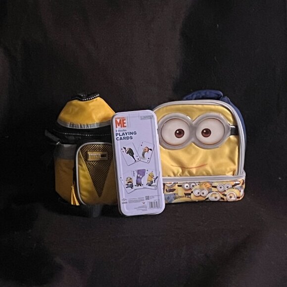 Minions Soft-Sided Insulated Lunchbox/Drink Holder FREE Minion Playing Cards - Picture 11 of 11
